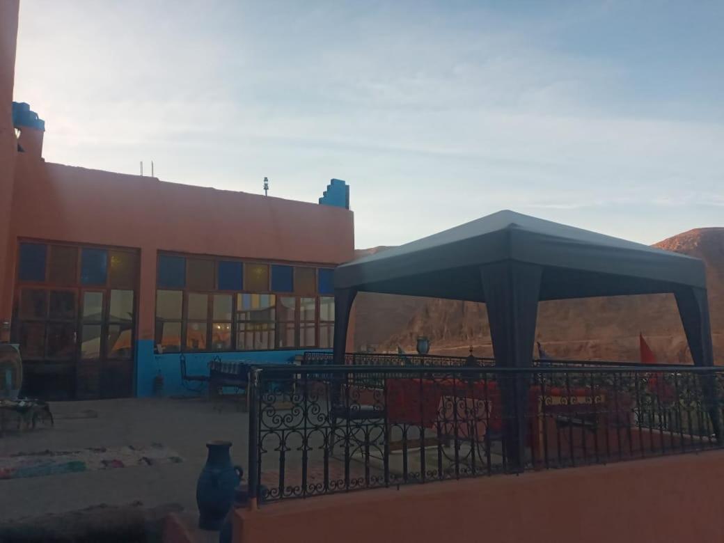 Auberge Ali Todra A Natural Oasis タンギール エクステリア 写真